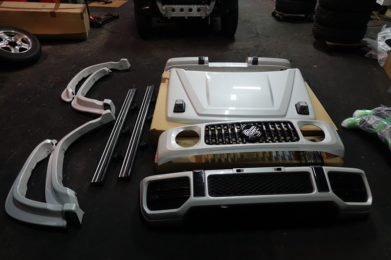 DAMD liittle G Advance Body kit for JB74W ダムド リトルGアドバンスボディーキット 中古 3 S dsc01245